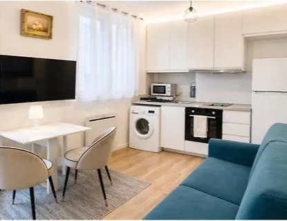 Modern Champs-elysees Ii Apartamento *